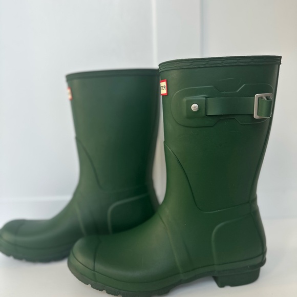 Hunter Original Short Rain Boots - Hunter Green - US 9 - Like New - Picture 2 of 6